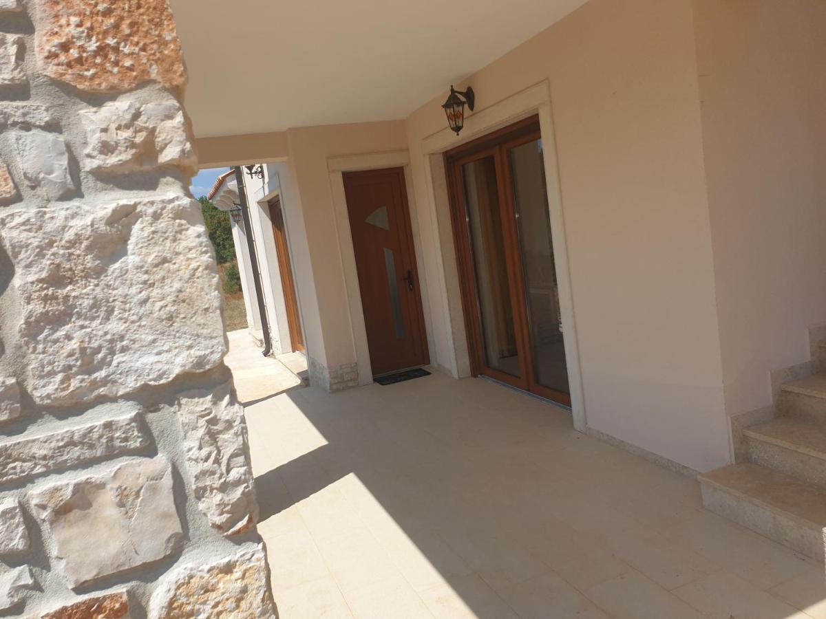 Villa Istra Divsici Экстерьер фото